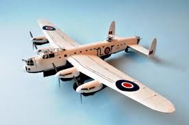 AVRO LANCASTER B.1 (FE)/B.III 1/72 AIRFIX