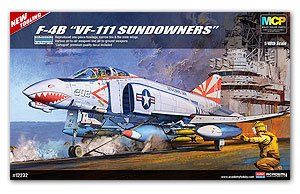 F-4B VF 111 SUNDWNERS 1/48 ACADEMY