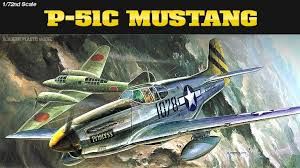 P-51C MUSTANG 1616 1/72 ACADEMY