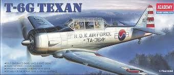 TEXAN T-6G 1/72 ACADEMY