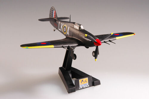 HAWKER HURRICANE MK.II 1/72 EASY MODEL 87 SQN LEAD1940/41