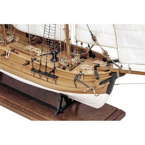 BARCO PIRATA ADVENTURE 1/60 AMATI CARRACA