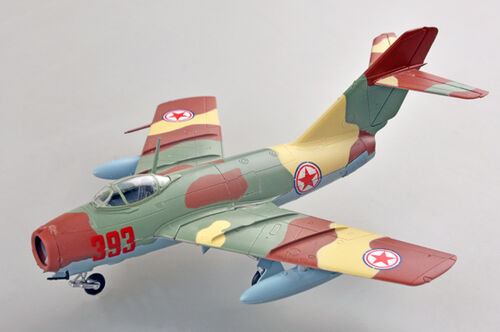 MIG-15BIS 1/72 EASY MODEL COREA DEL NORTE